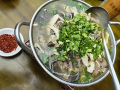 -小杨翘脚牛肉
