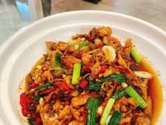 酱椒茶油炒鸡-炊烟小炒黄牛肉(中心印象城店)