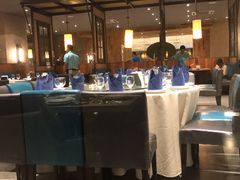 -Isla Sugbu Seafood City