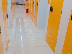 -安东易迷你自助仓储寄存仓库(杨浦店)