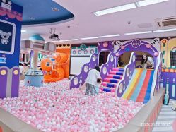 -孩子王童乐园(马群店)