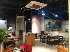 大堂-凤兴鸡煲(宝安海雅店)