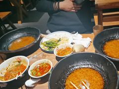 -万记麻辣烫国展总店