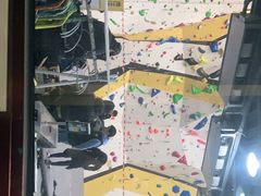 -问山MountQuest攀岩馆