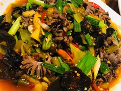 -兔槽江湖菜·重庆璧山兔(水围店)