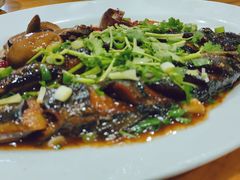 -八大碗私房菜(中城路店)