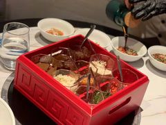 -斯普汇生蚝牛排馆(中骏世界城店)