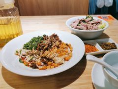-全牛匠·乐山跷脚牛肉(新中关店)