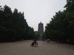 -玲珑塔公园