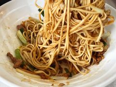 生爆牛肉丝拌川-二扁私房面馆(崂山路店)