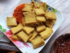 炸豆腐果-王万妈卤猪脚(青岩交通路)