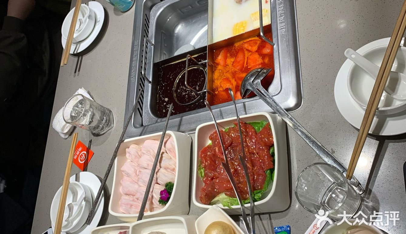 吃了那么多火锅，海底捞还是心中的白月光