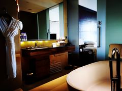 -广州天河希尔顿酒店