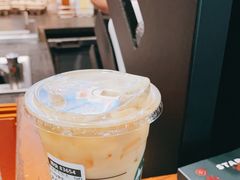 -星巴克(上海虹桥新天地二店)