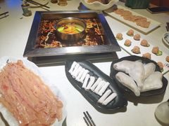 -二荆条·蜀鲜汇城市森林火锅