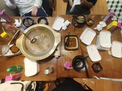 -天成·潮州牛肉脆肉鱼生蚝自助火锅