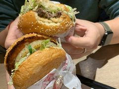 -The Habit Burger Grill 哈比特汉堡(复兴soho店)