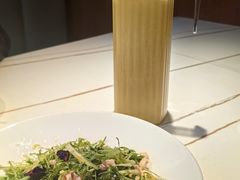 -阿瓦山寨·湘菜现炒·剁椒鱼头王(咸阳总店)