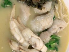 -明呈黄鱼面馆(斜土路店)