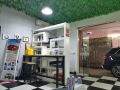 -鲨鱼皮汽车凹陷玻璃修复(静安店)