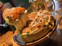-Dragon Pizza•圆脸龙披萨·牛排餐厅