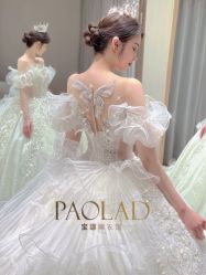 -南京宝娜嫁衣婚纱礼服馆(中央路店)
