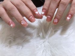 -董小姐日式美甲美睫·皮肤管理