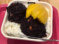 芒果白雪黑糯米甜甜-满记甜品(荟聚购物中心店)