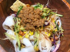 招牌肉酱凉皮-西北杂粮筐手工面凉皮(来福士店)