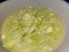 -廖师傅大蒜炒腊肉(袁家岭店)