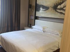 -清水湾酒店(深圳横岗塘坑地铁站店)