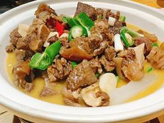 -寻钵记民菜馆·正宗常德钵子菜(滨湖路店)