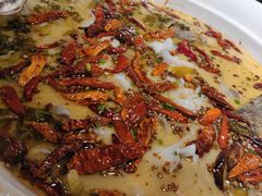 -江渔儿酸菜鱼(东山店)