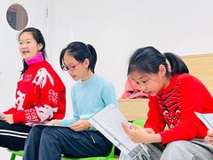 -蓝话筒·少儿成人演讲口才·主持朗诵·戏剧表演(大华第一坊店)