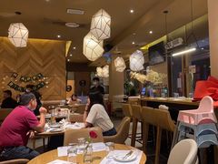 大堂-原石牛扒·约会餐厅(龙城万科里店)