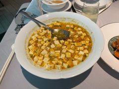 蟹粉豆腐-屋里厢上海菜馆