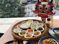 -包整·丝娃娃(一览甲秀楼风景店)