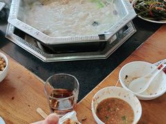 -佬土鹅肠火锅(扬中步行街店)