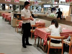 用餐区-西贝(上海新梅广场店)