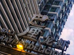 -巴厘龙虾·榜首油焖大虾(洞庭·艺术洋房店)