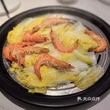 必吃榜海鲜餐厅—第一次有人给剥虾