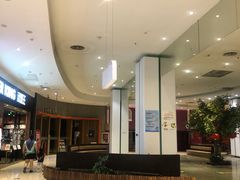-家乐福(四元桥购物中心店)