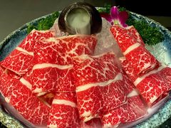 雪花牛肉-捞王猪肚鸡火锅(财富中心店)