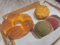 酸奶菠萝-罗森尼娜(德思勤店)