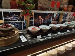 自助调料区-岷山饭店-芝芝自助餐厅