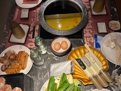 -牛YO寿喜烧·铁板烧和牛火锅自助(市府恒隆店)
