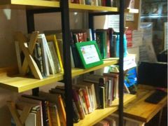 iphone_upload_pic-拖板鞋咖啡旅行酒店(春熙路地铁站店)