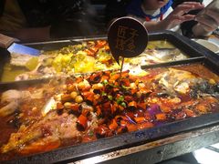 香辣拼酸菜-匠子烤鱼(远大购物中心店)