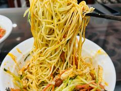 -牛一嘴·兰州牛肉面·大盘鸡(财富中心店)