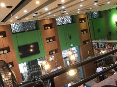 -香巴拉云南餐厅(华莱坞店)